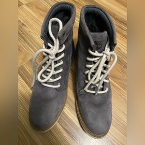 Timberland Women’s Bramhall 6” ( shaft height): size: 7.5